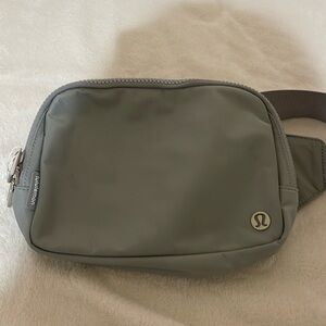 LULU belt bag